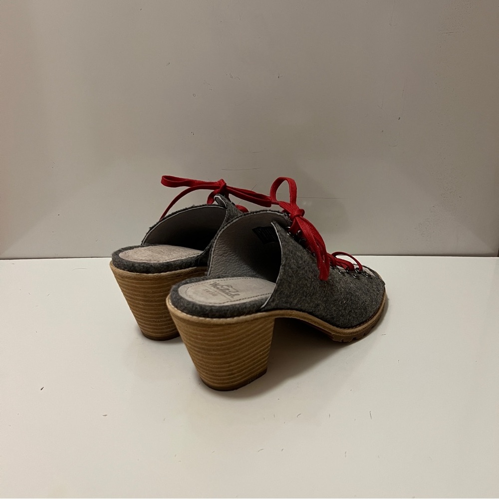 Wool rich Rockies open toe Heeled mules grey